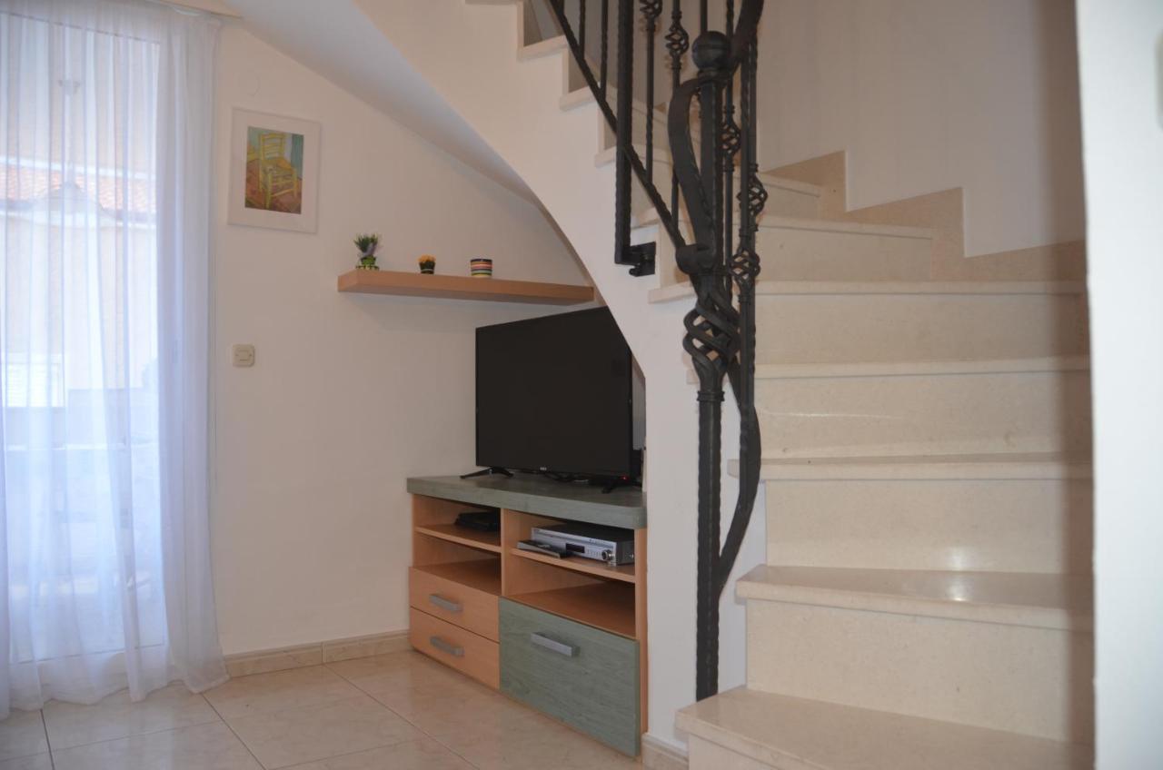 Apartman Ananda Bol - 2 Bedrooms, 7 Beds ภายนอก รูปภาพ