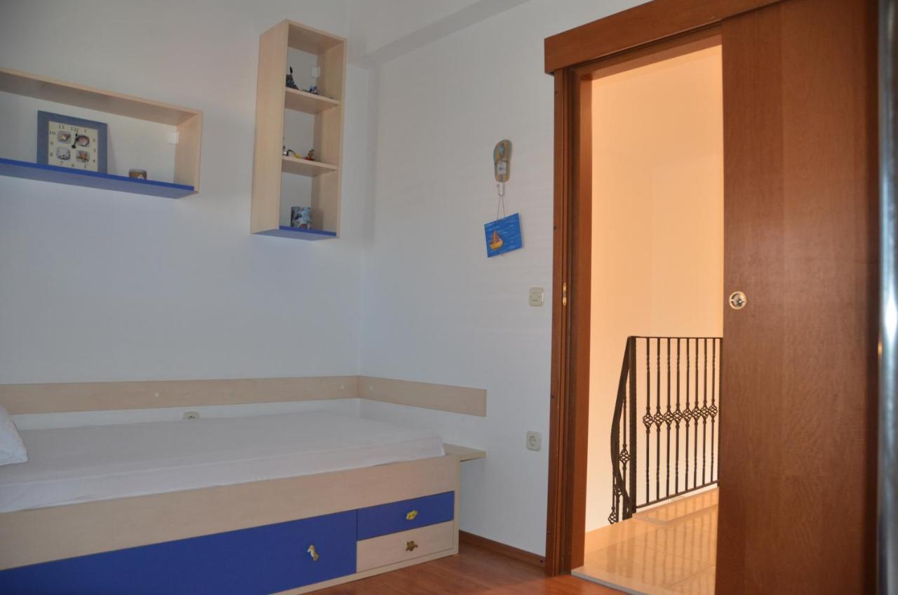 Apartman Ananda Bol - 2 Bedrooms, 7 Beds ภายนอก รูปภาพ